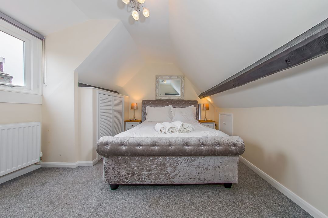 5 Ivy Yard