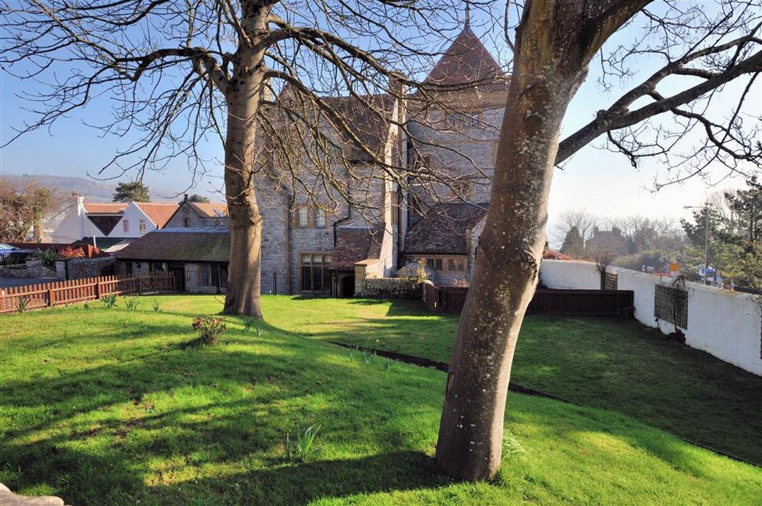 Coram Lodge
