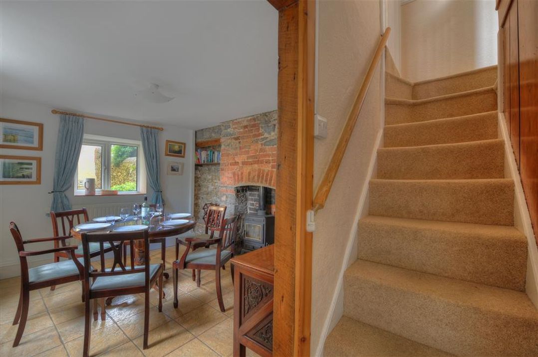 Rona Cottage
