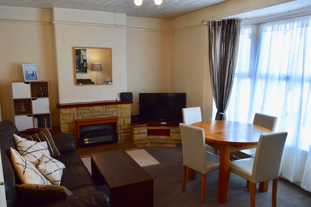 Flat 2