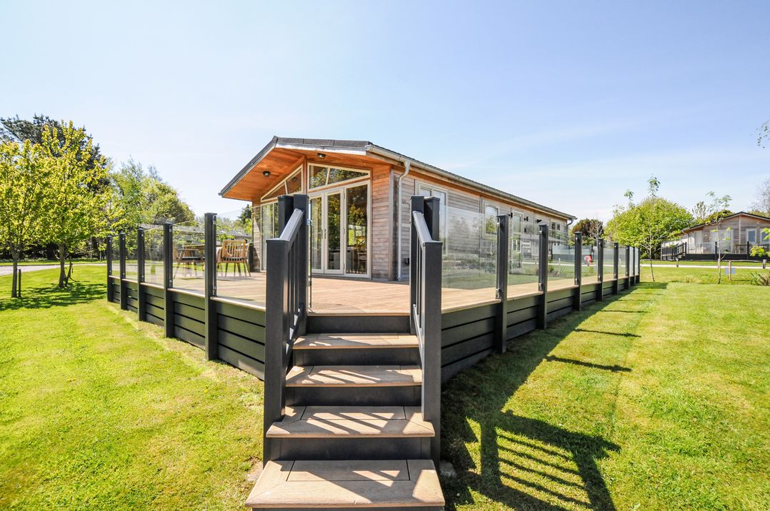 17 Meadow Retreat