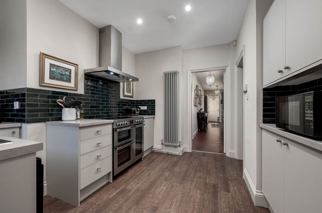 Greenwood Manor