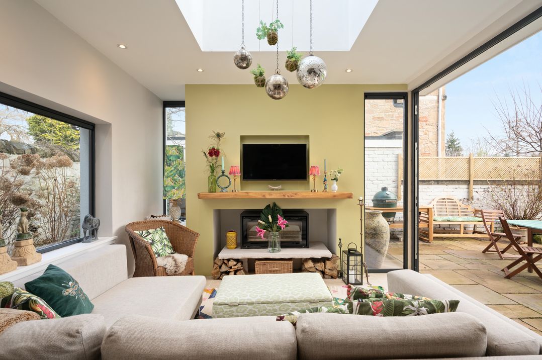 Eskbank Terrace Spacious House