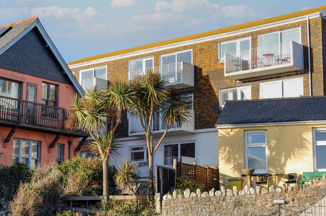 3 Bay View Court