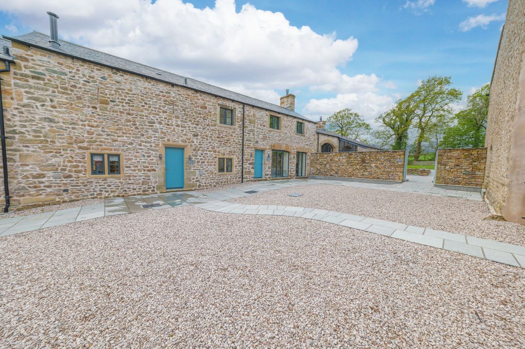 No 1 The Coach House