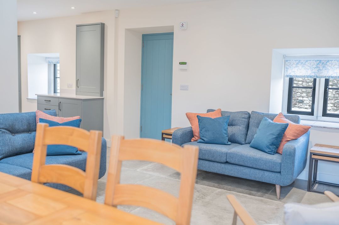 No 2 The Coach House