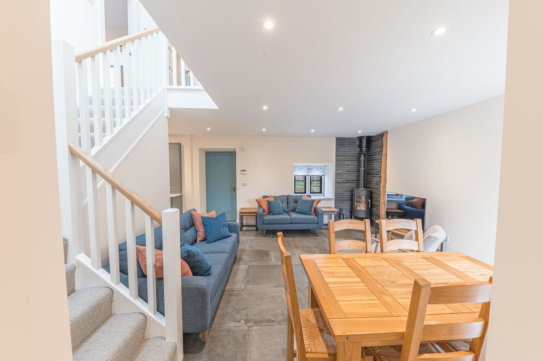 No 2 The Coach House