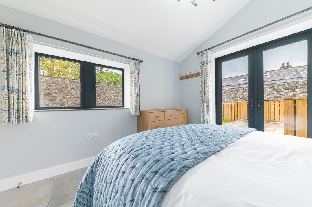 No 2 The Coach House