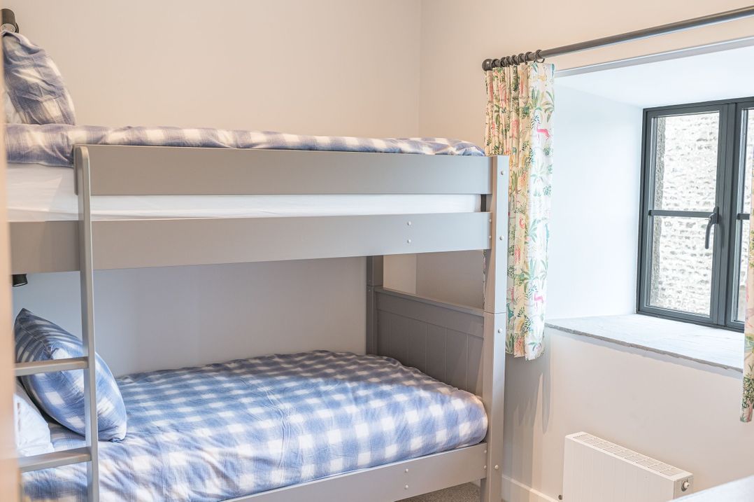 No 2 The Coach House