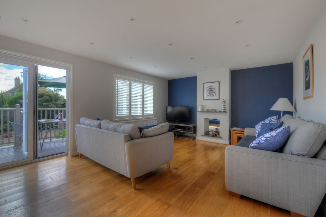 2 Studley Gardens