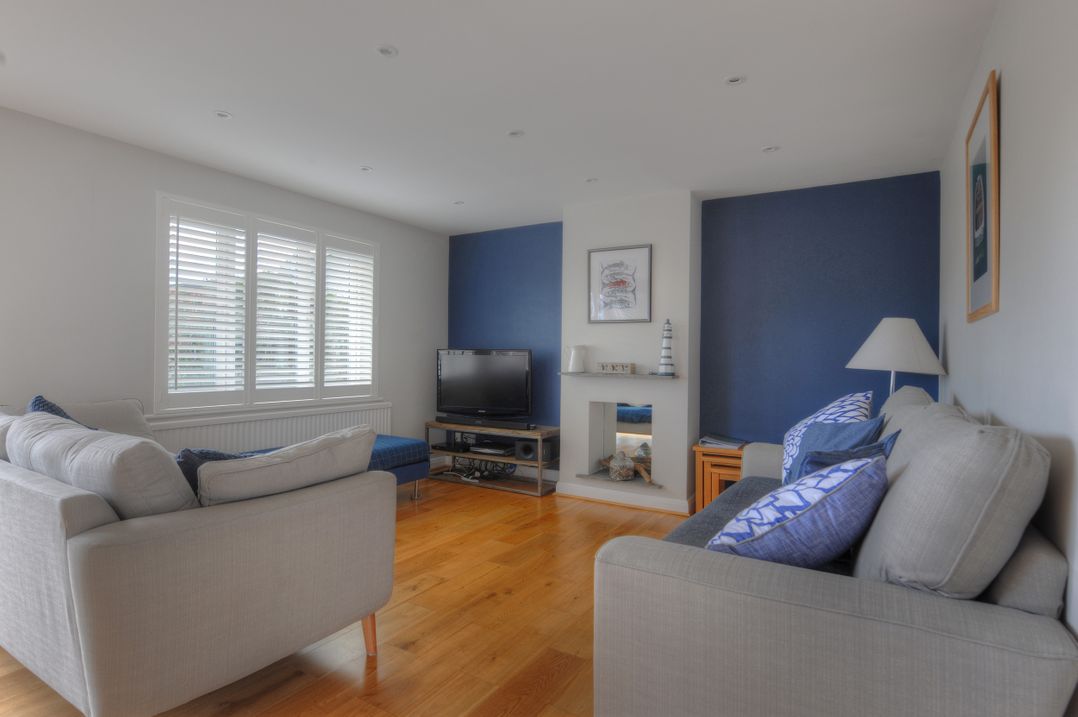2 Studley Gardens