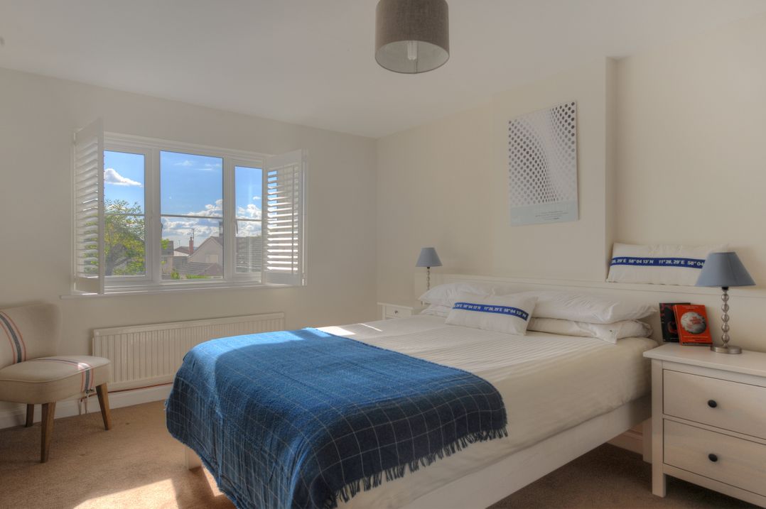 2 Studley Gardens