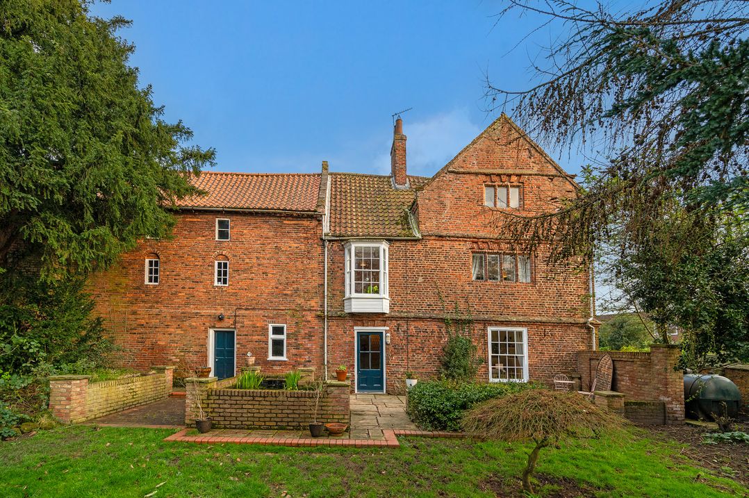 1 The Grange