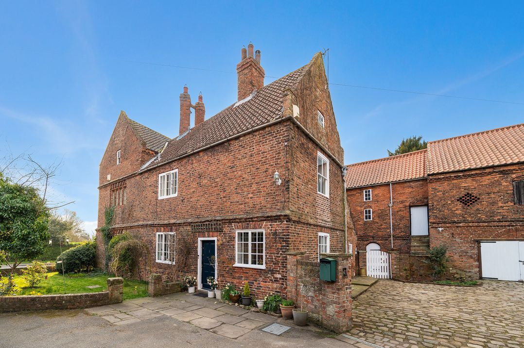 1 The Grange