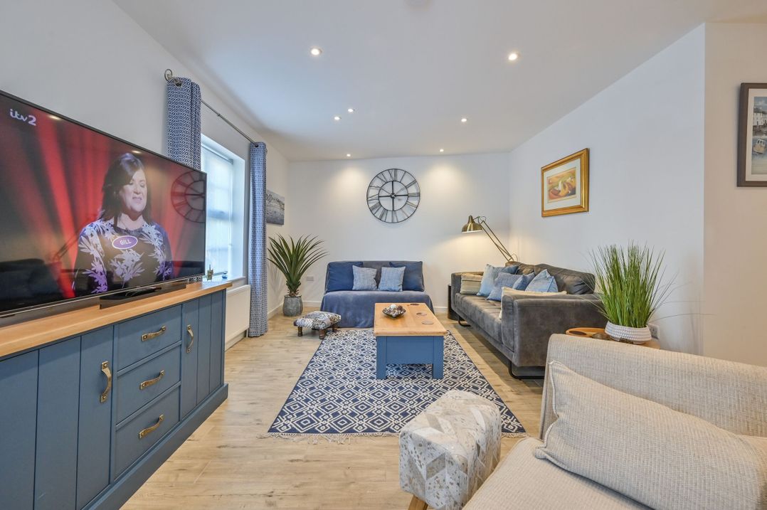 Number 2 Ellington Court Apartment