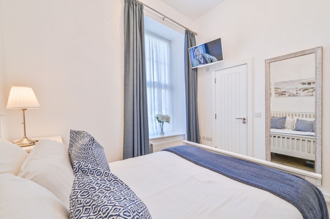 Number 2 Ellington Court Apartment