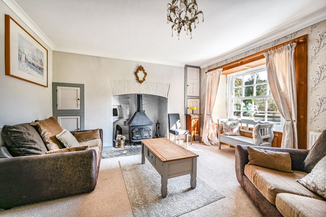 2 Mere Pits Cottages