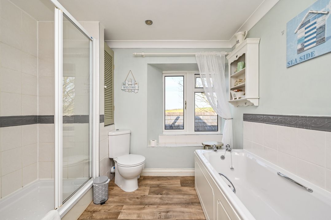 2 Mere Pits Cottages