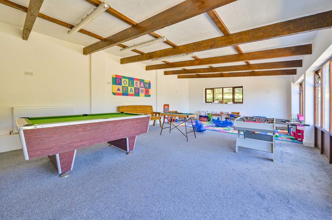 2 Mere Pits Cottages