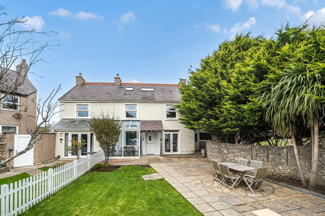 Holiday cottage, Llandudno (Ty Mawr, Great Orme)