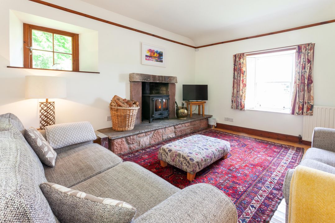 Old Smiddy Cottage