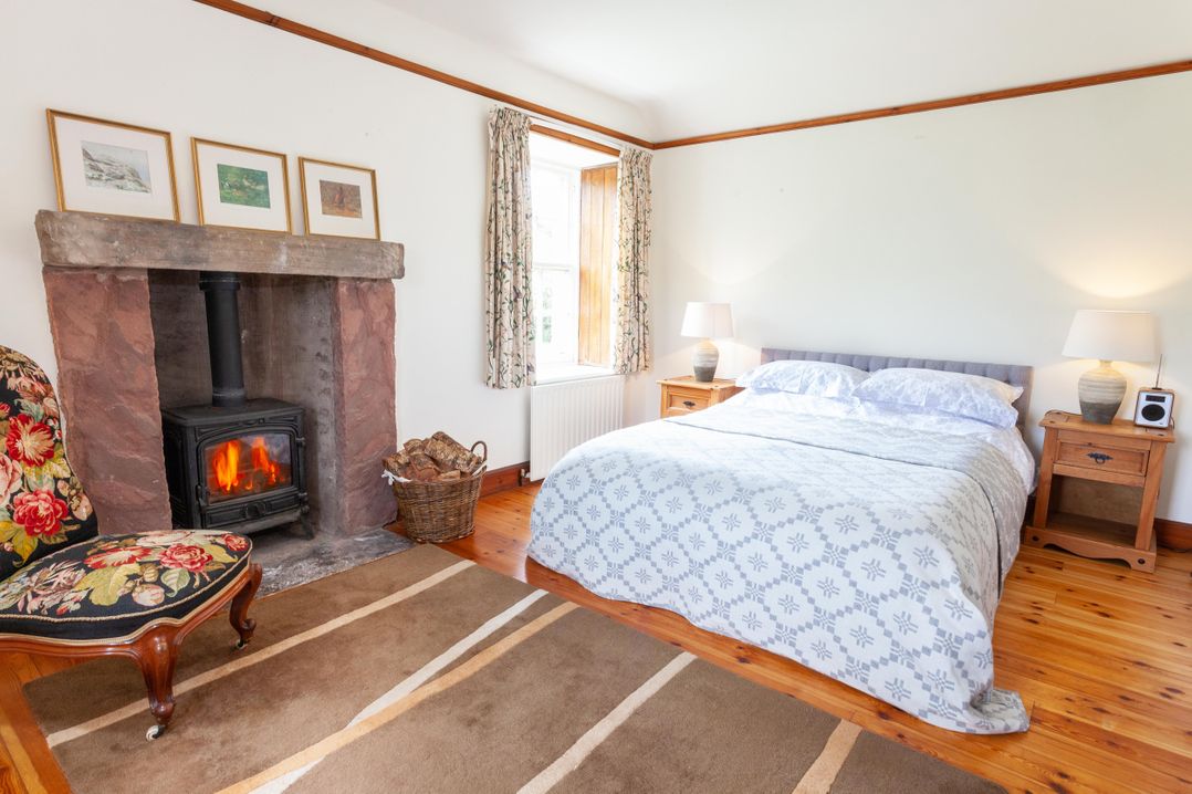Old Smiddy Cottage