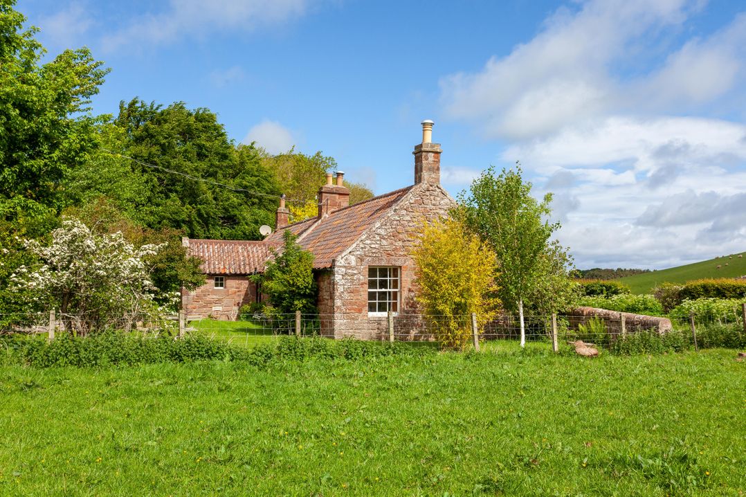Old Smiddy Cottage