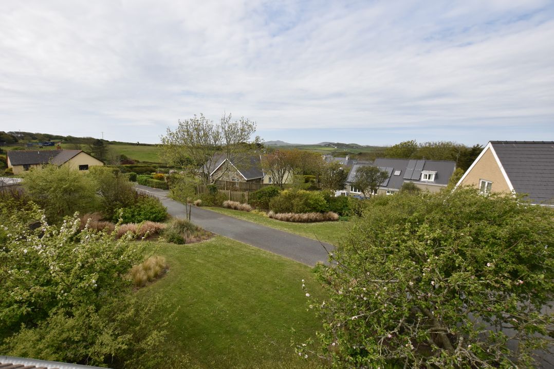 Greenfields