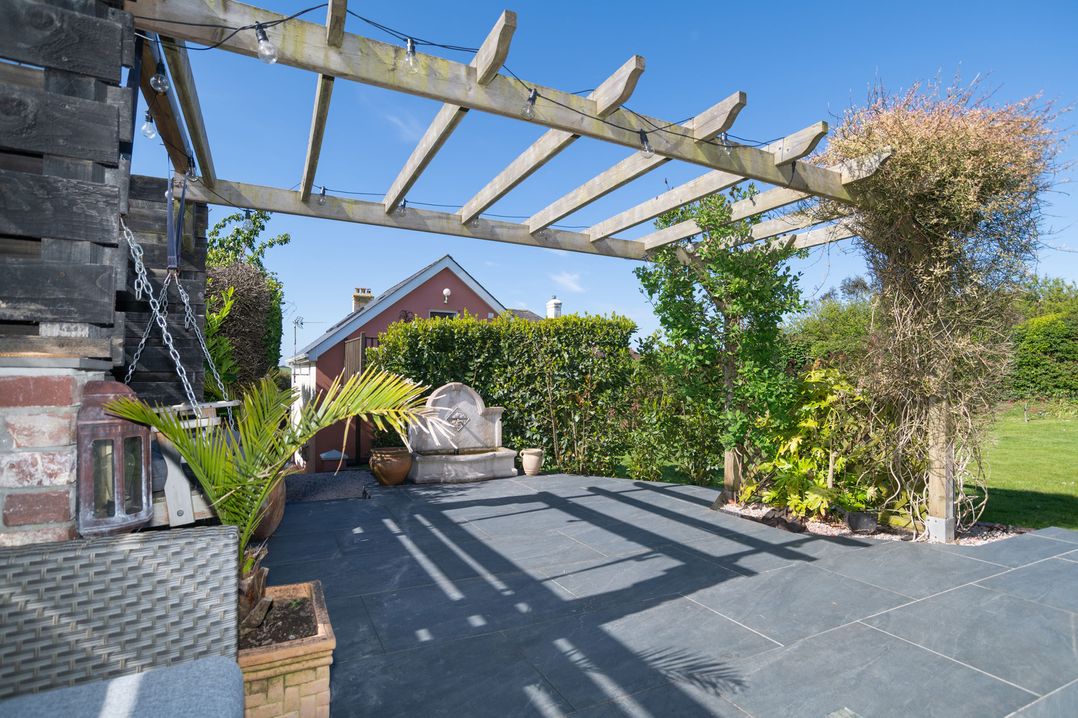 Garden View Apartment