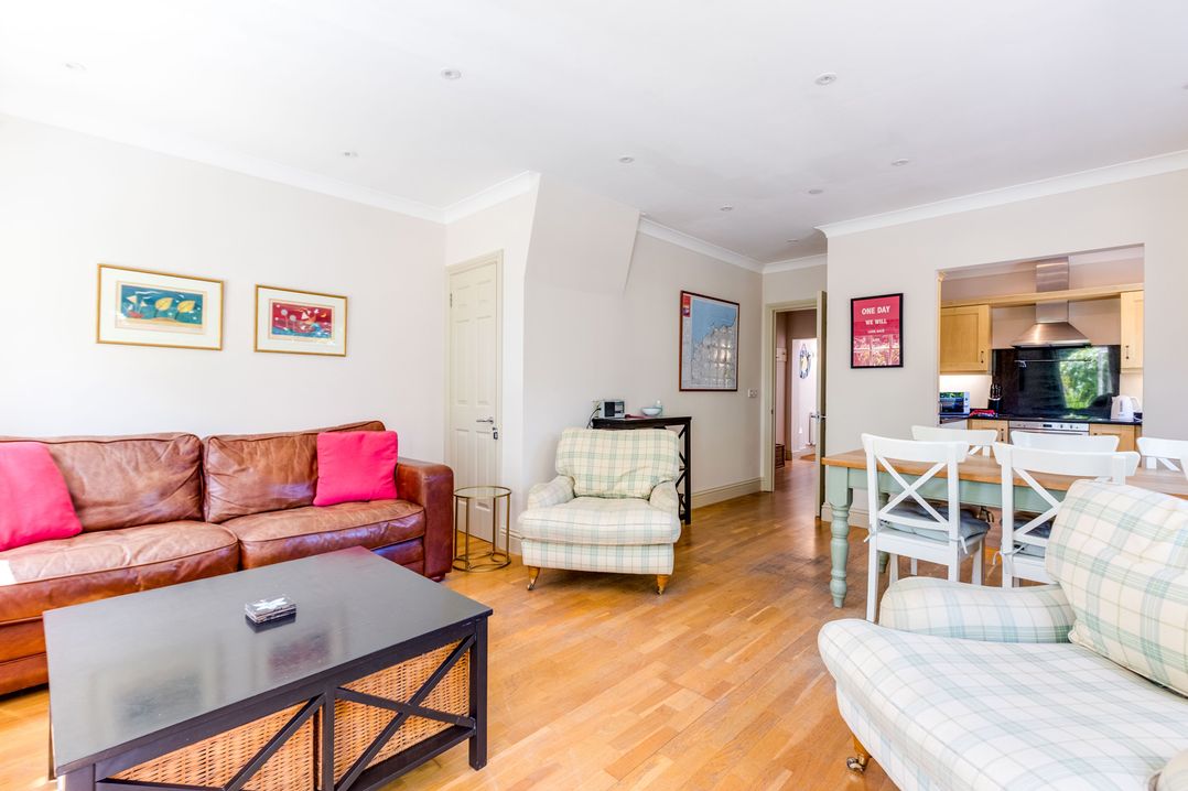 Lowenna Manor 10