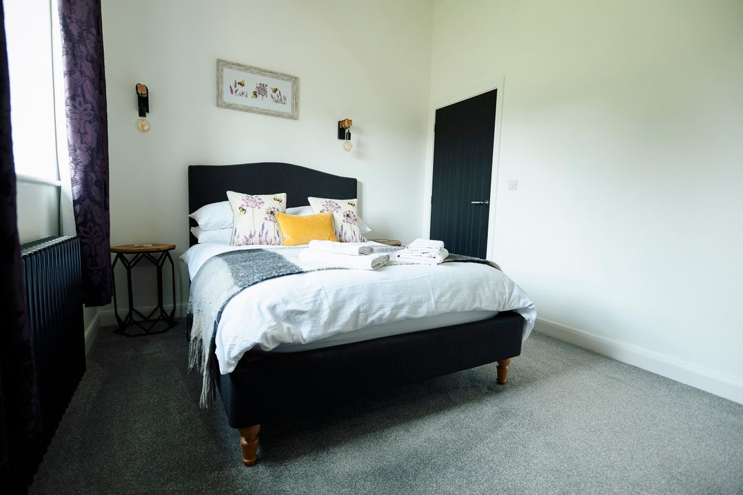 Ingleborough Lodge