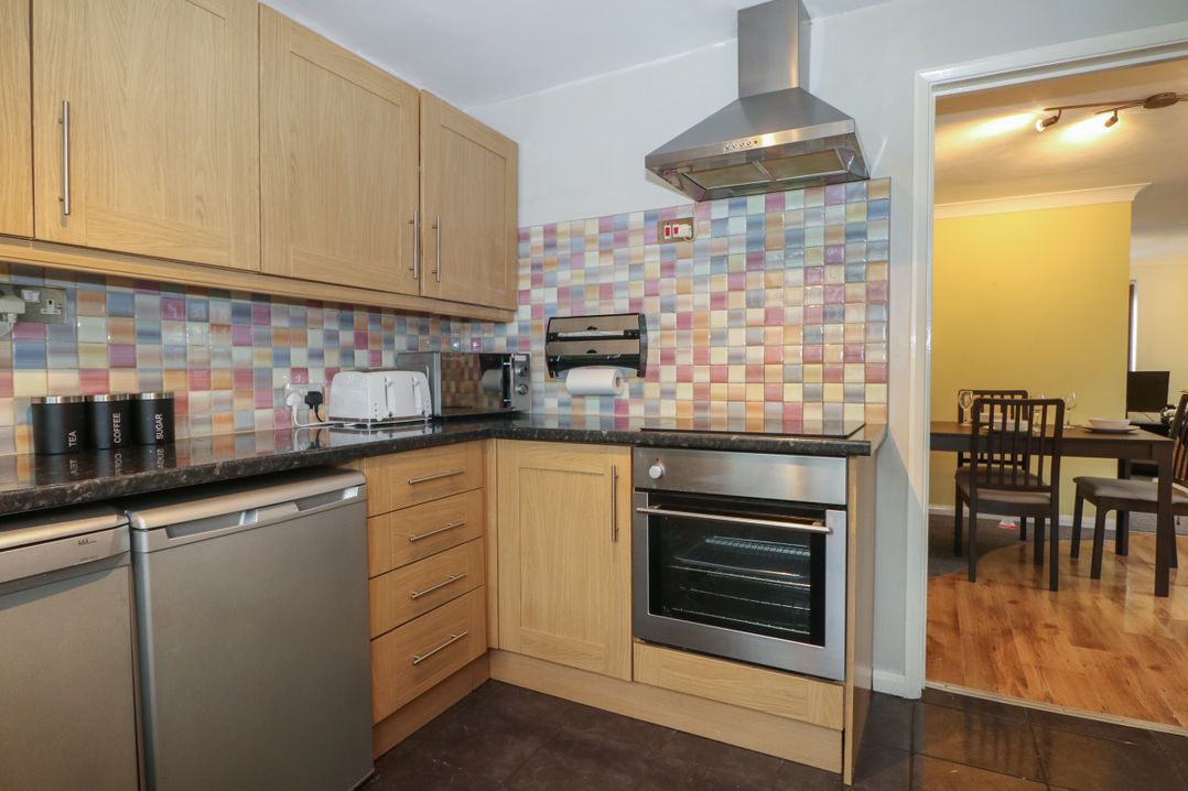 2A Kent Cottages