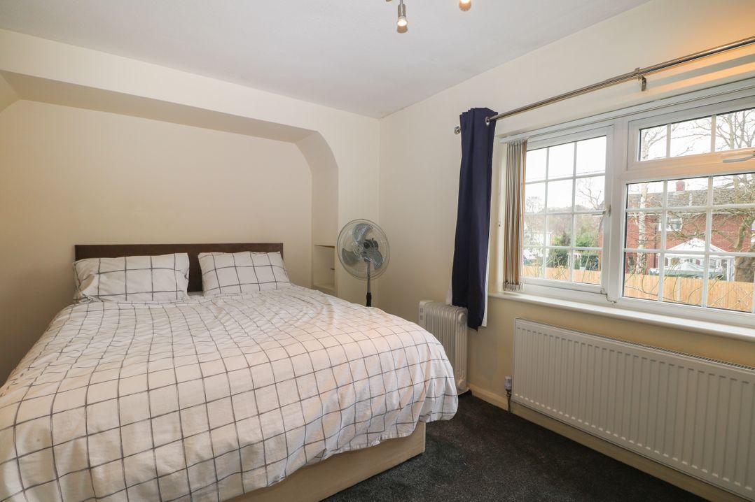 2A Kent Cottages