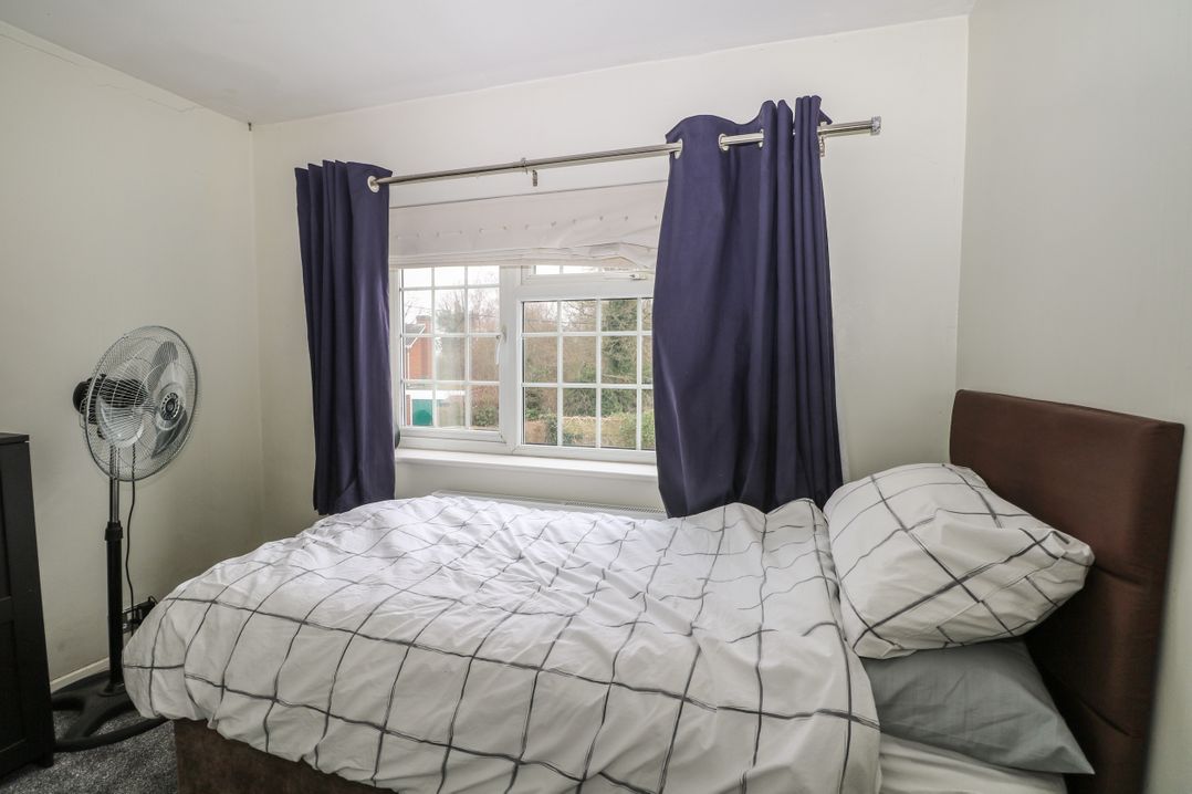 2A Kent Cottages