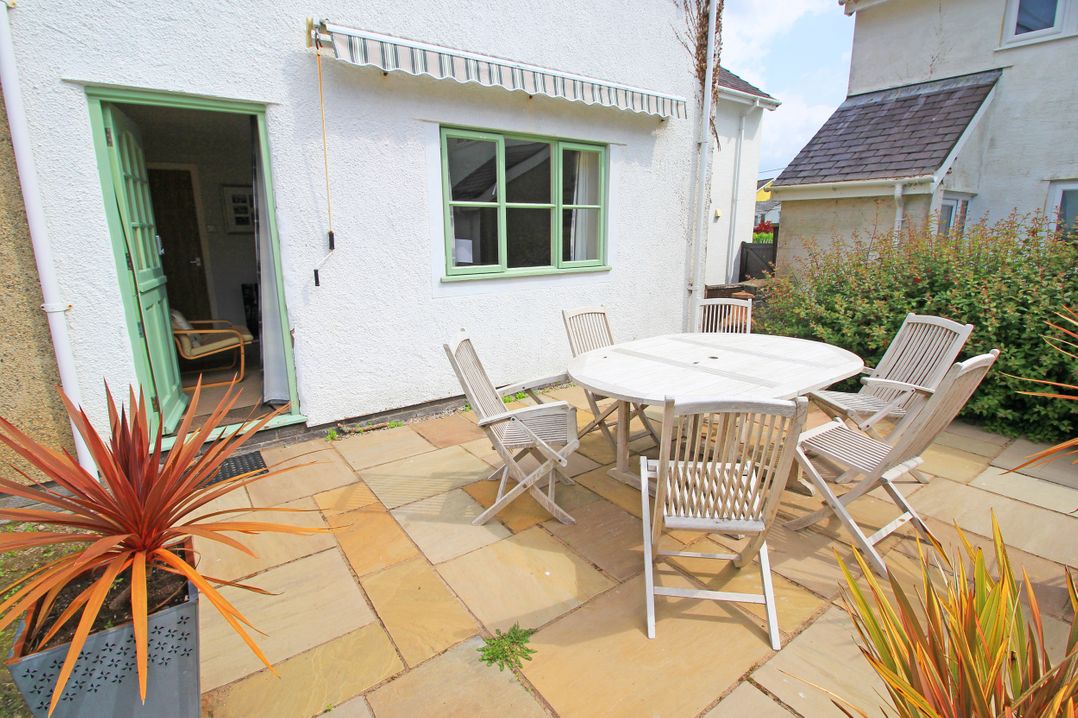 Green Cottage