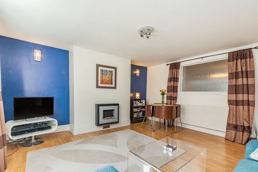 8A Wellington Terrace