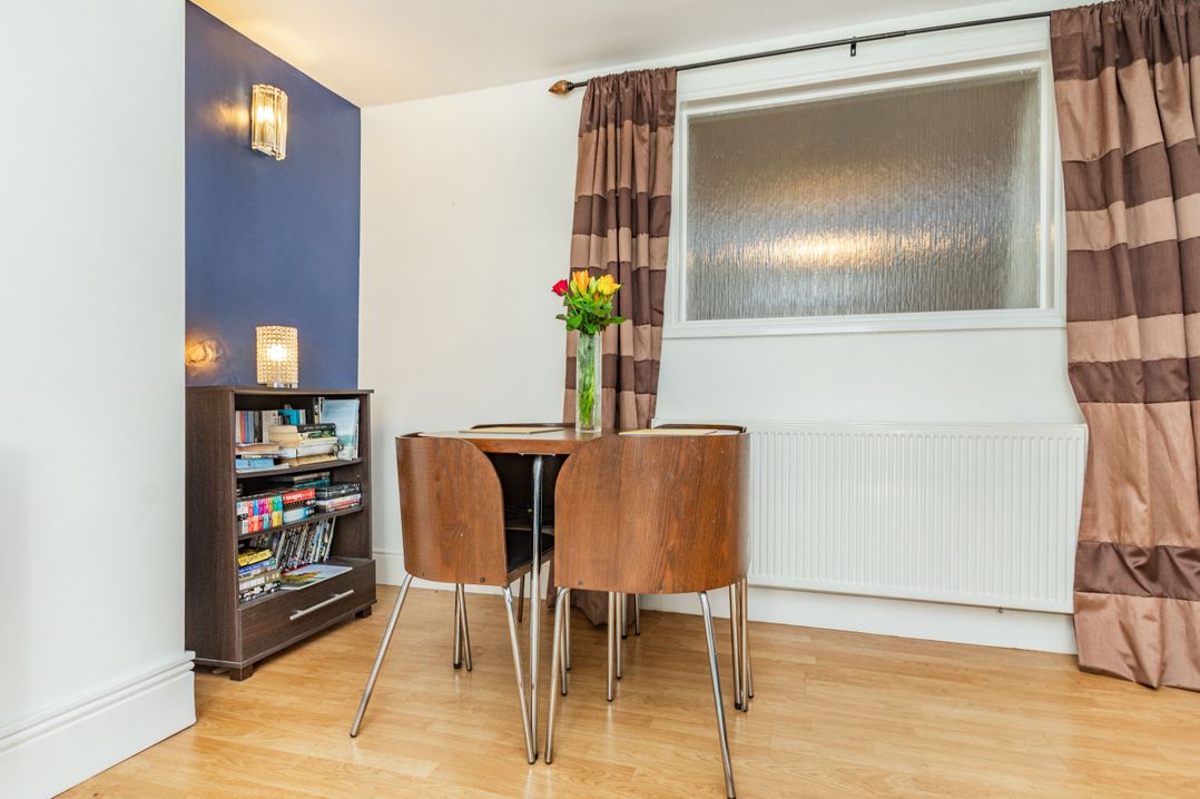 8A Wellington Terrace