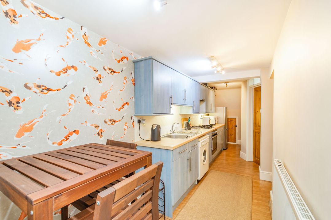 8A Wellington Terrace