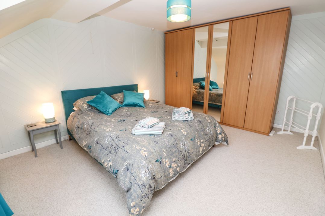 Flat 6