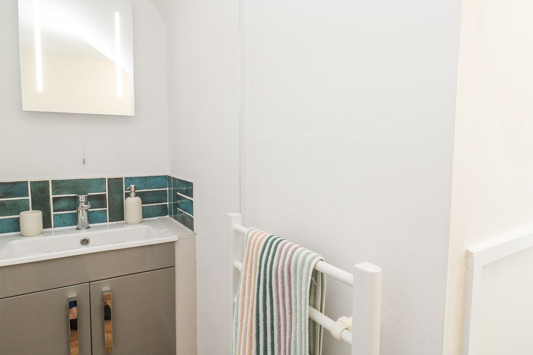 Flat 6