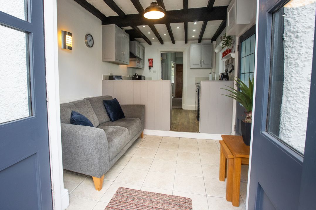 1 Bodwen Villas