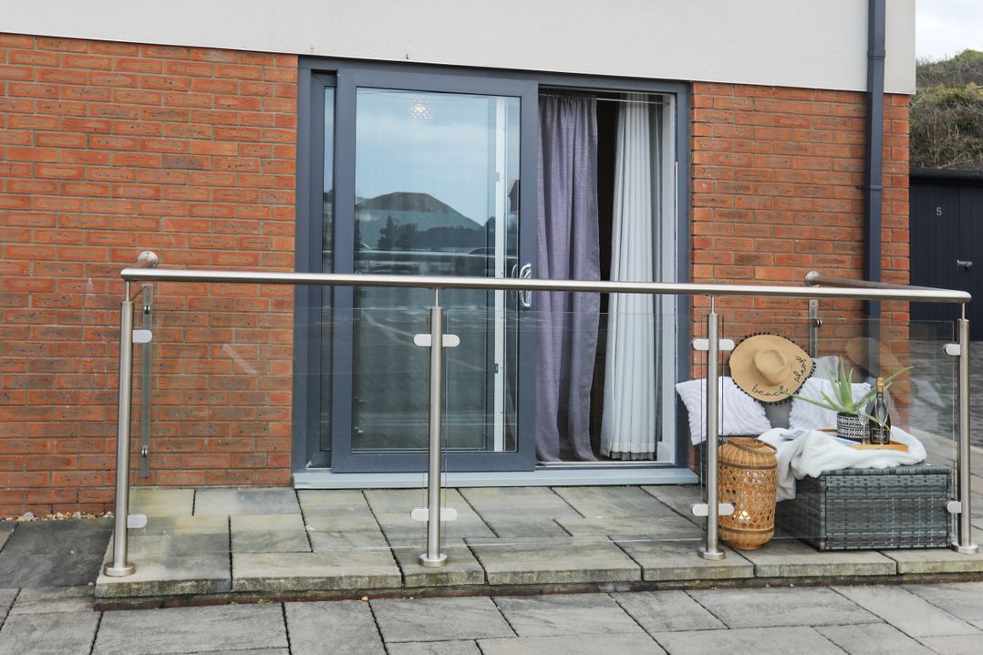 Apartment 3