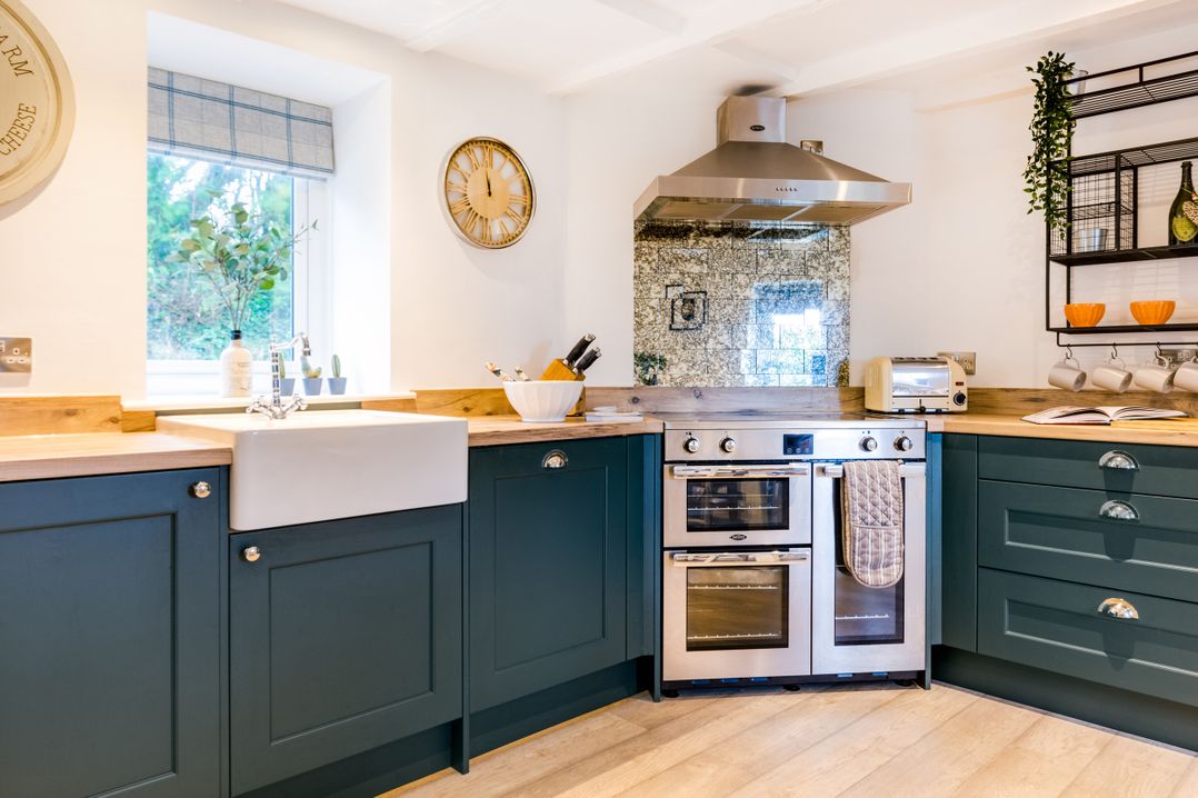 Courtyard Cottage - within the Helland Barton Farm collection