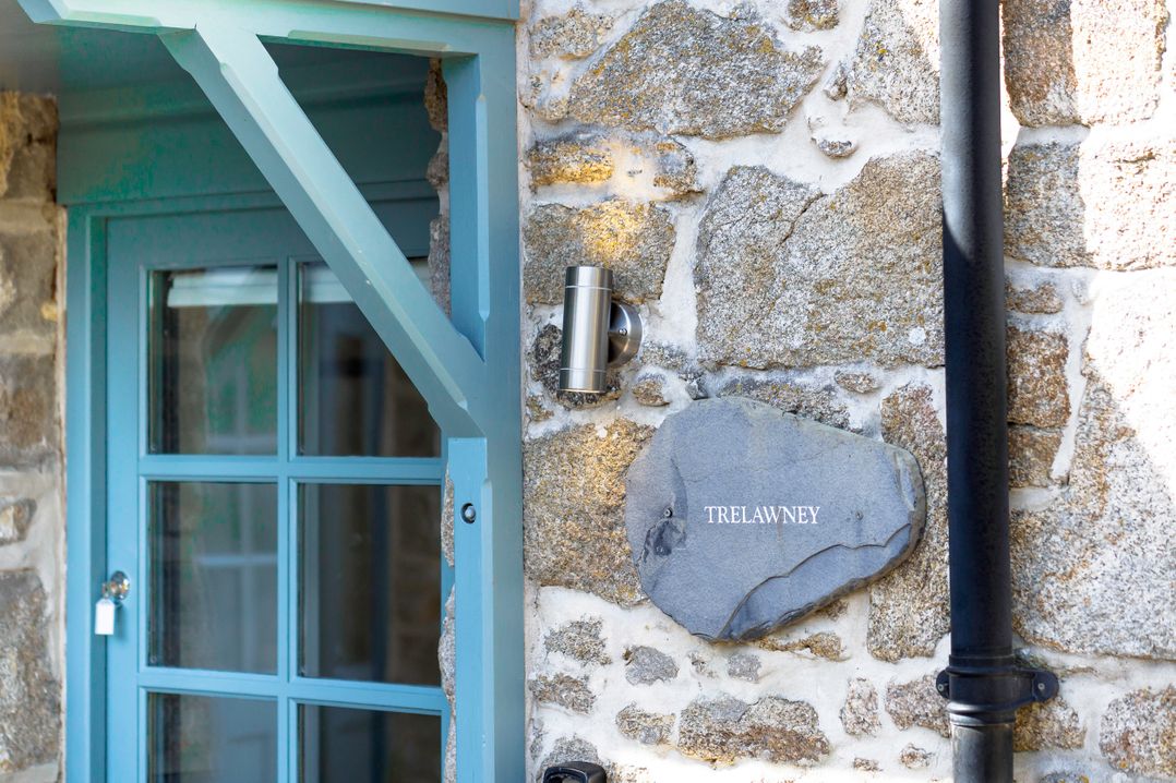 Trelawney, Tresooth Cottages