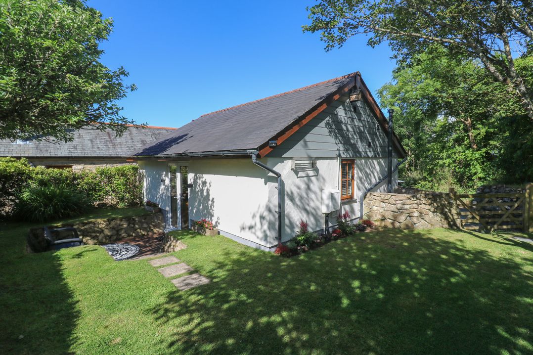 Tregonning Lodge