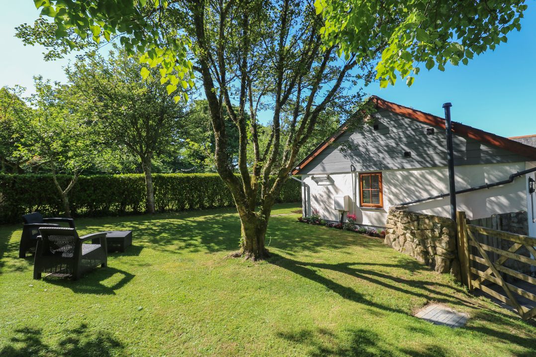 Tregonning Lodge