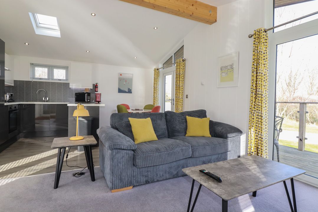 11 Meadow Retreat
