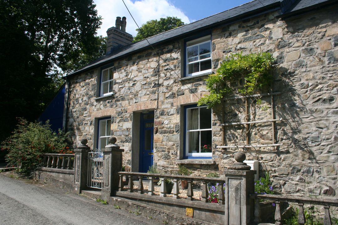 Delfryn, Newport