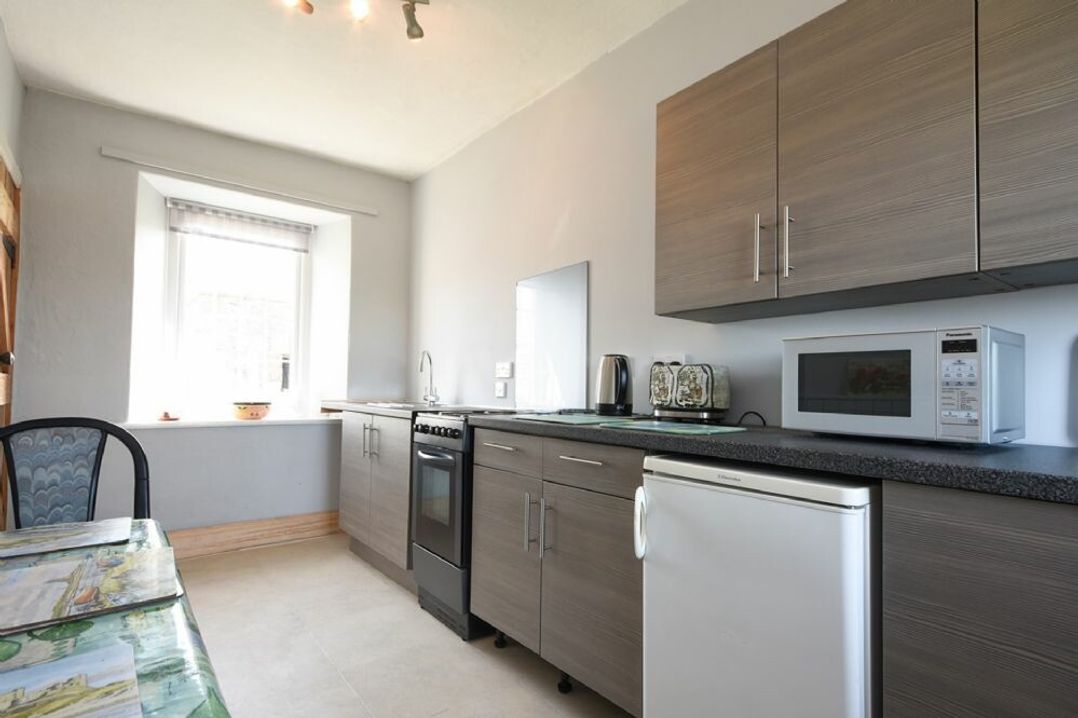 Kittiwake Cottage, Budle Bay