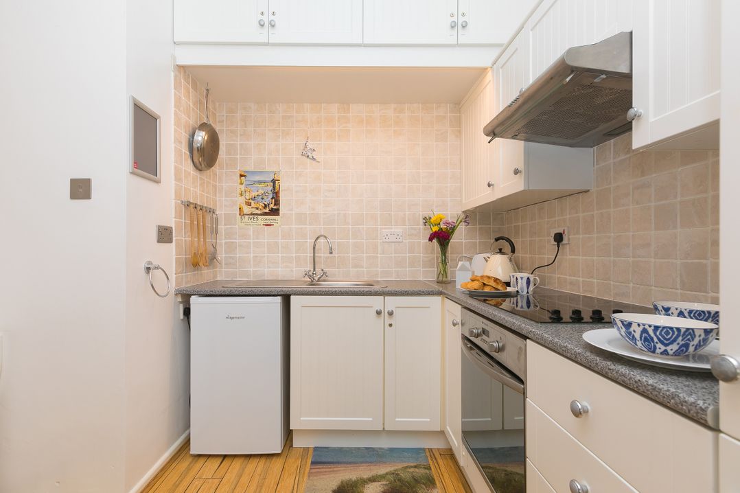 Flat 3, Pentowan Court